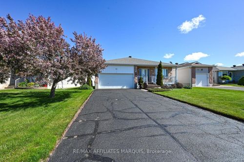 11 Decaria Blvd, Perth, ON, K7H3P6 | Card Image