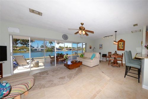 15690 Lake Candlewood Dr, FORT MYERS, FL, 33908-1720 | Card Image