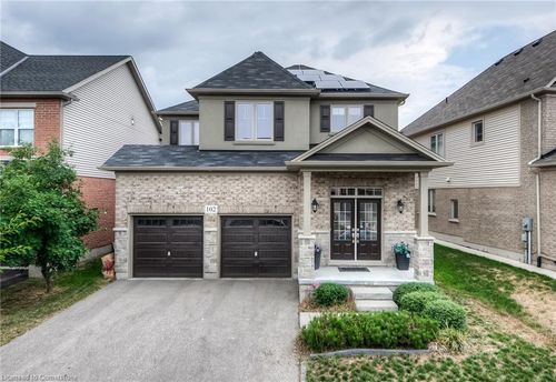 102 Coopershawk St, Kitchener, ON, N2K4J8 | Card Image