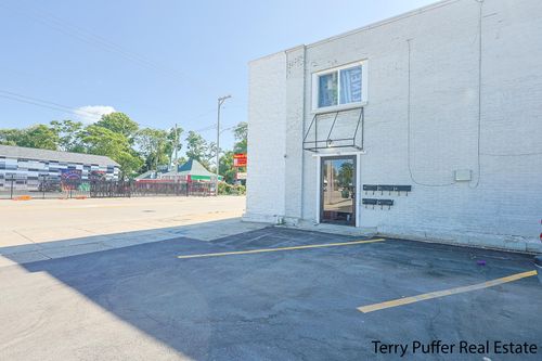 unit-a-851 W Laketon Ave, Muskegon, MI, 49441-2975 | Card Image