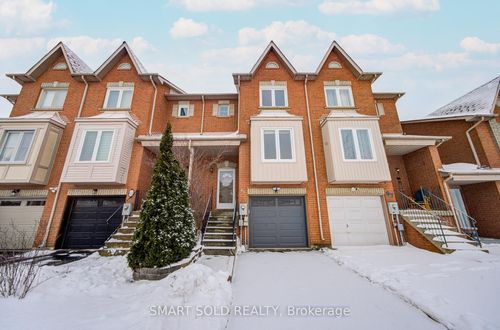 65 Kelso Cres, Maple, ON, L6A2C8 | Card Image