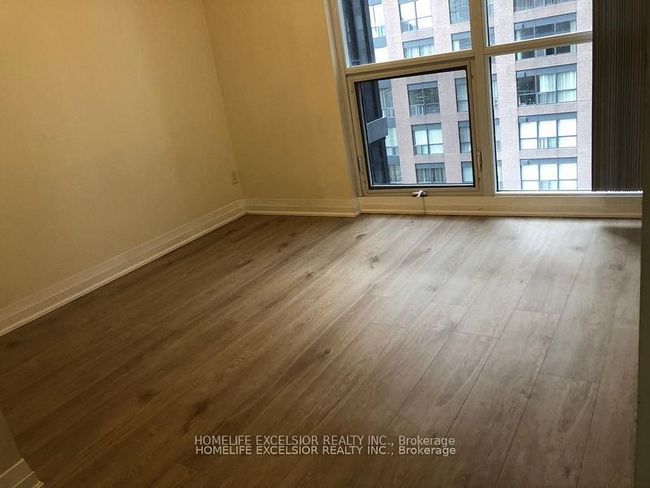 801 - 21 Carlton St, Condo with 2 bedrooms, 2 bathrooms and null parking in Toronto ON | Image 22