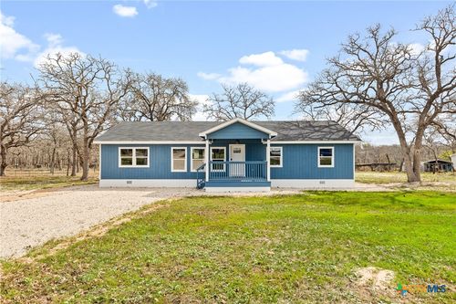 6638 Hickory Forrest Dr, Seguin, TX, 78155-8613 | Card Image