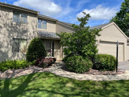 c-2834 Madison Street, Waukesha, WI, 53188 | Card Image