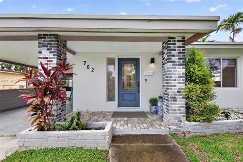 702 N 31st Ct, Hollywood, FL, 33021-6110 | Card Image