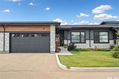 4-310 Evergreen Blvd, Saskatoon, SK, S7W0Z1 | Card Image