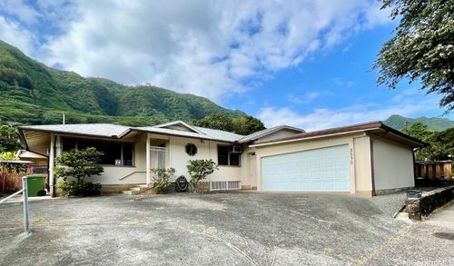 3530 Manoa Road, Honolulu, HI, 96822 | Card Image