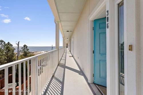 306-1453 E Beach Blvd, Pass Christian, MS, 39571-4849 | Card Image