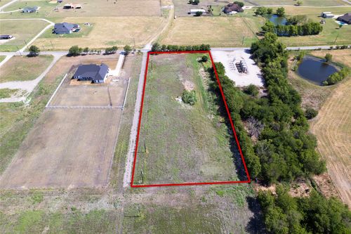 13601 Jackson Rd, Krum, TX, 76249 | Card Image