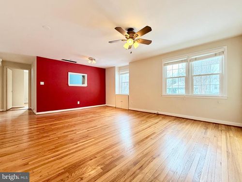 apt-101-2205 Washington Ave, Silver Spring, MD, 20910-2614 | Card Image