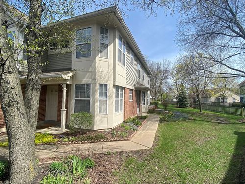 2111-2111 Camden Ln, Hanover Park, IL, 60133-2952 | Card Image