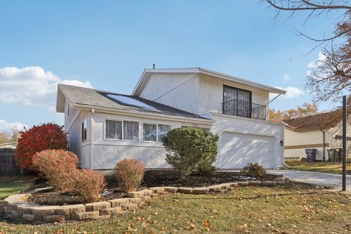 17005 Thackery St, Oak Forest, IL, 60452-4453 | Card Image