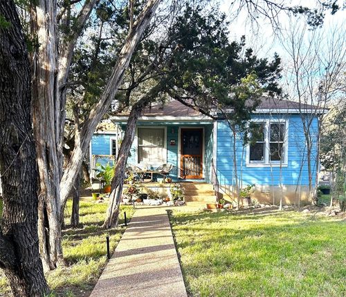 3310 Blumie St, Austin, TX, 78745-6768 | Card Image