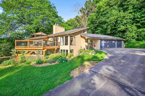 W4887 Escarpment Terrace, Sherwood, WI, 54169 | Card Image
