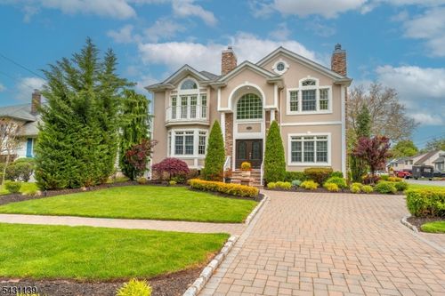 152 Boulevard, Kenilworth, NJ, 07033-1421 | Card Image