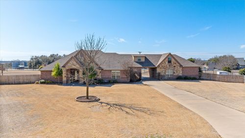 2313 E Emerald Bend Ct, Granbury, TX, 76049-5582 | Card Image