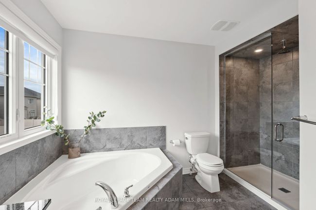 875 Stallion Cres, House other with 5 bedrooms, 4 bathrooms and 2 parking in Stittsville ON | Image 23