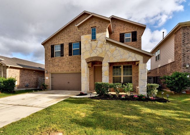 194 Camden Cv, House other with 5 bedrooms, 3 bathrooms and 4 parking in Buda TX | Image 25