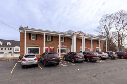 8-35-41 W Main St, Georgetown, MA, 01833 | Card Image