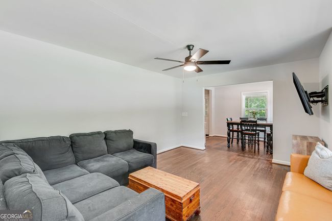 1237 S Enota Drive Drive Ne, House other with 3 bedrooms, 2 bathrooms and 2 parking in Gainesville GA | Image 7