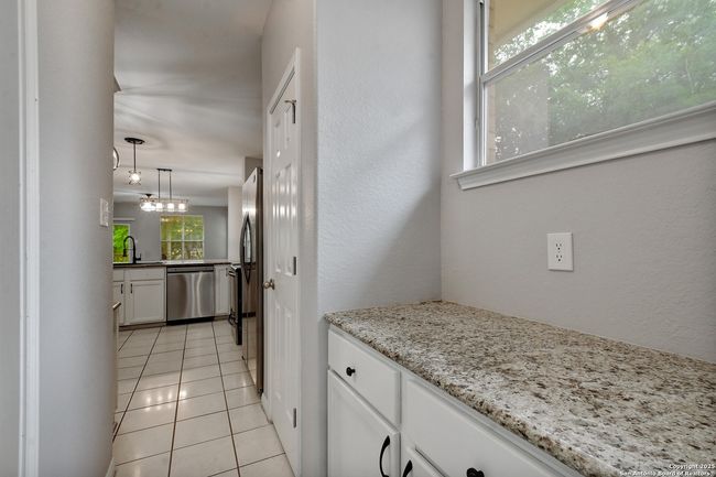 1947 Walter Raleigh, House other with 4 bedrooms, 2 bathrooms and null parking in Windcrest TX | Image 6