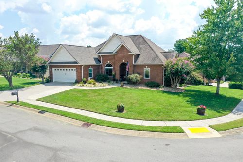 302 Kensington Dr, Morristown, TN, 37814-2190 | Card Image