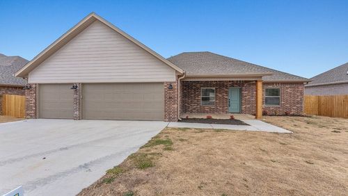 86 N Banner Ave, Farmington, AR, 72730 | Card Image