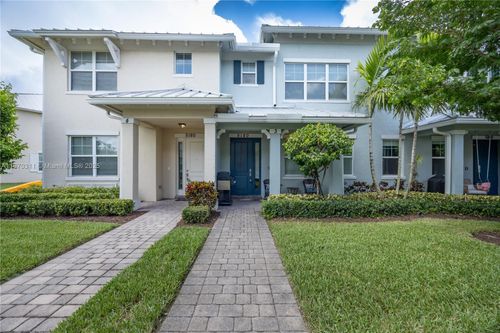 unit-3-5180 Eucalyptus Dr, Hollywood, FL, 33021-7182 | Card Image