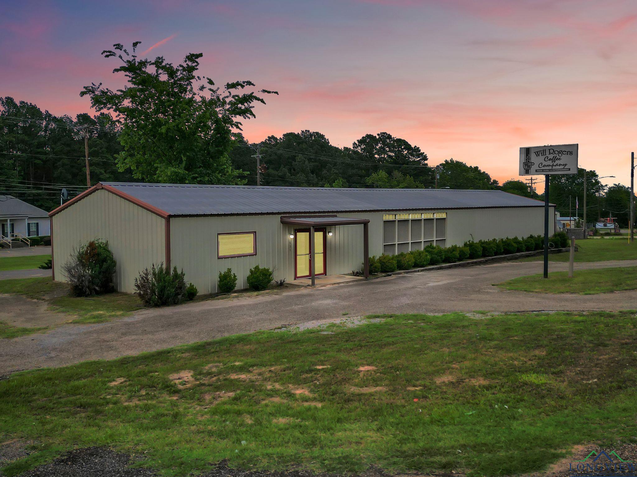 Commercial Sale in Hawkins