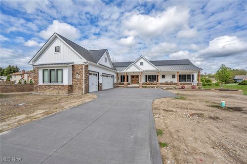 7440 Thatchum Lane, Concord, OH, 44077 | Card Image