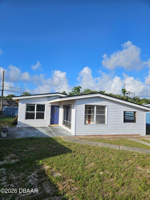 122 Essex Dr, ORMOND BEACH, FL, 32176-3705 | Card Image