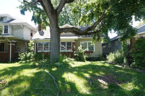 618 N Emerson Ave, Indianapolis, IN, 46219-5620 | Card Image