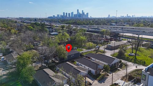 3107 Martha St, Houston, TX, 77026-5626 | Card Image