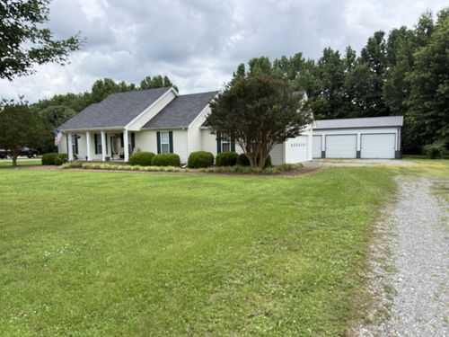 28 Long Meadow Dr, Fayetteville, TN, 37334-8068 | Card Image