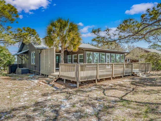 1493 Alligator Dr, House other with 3 bedrooms, 2 bathrooms and null parking in ALLIGATOR POINT FL | Image 5