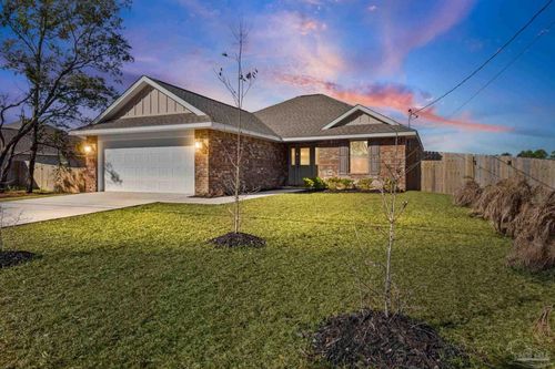 7911 Twin Lake Dr, Milton, FL, 32583-2442 | Card Image