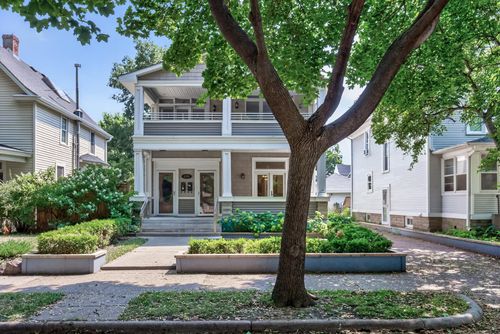 1-2735 Emerson Avenue S, Minneapolis, MN, 55408 | Card Image