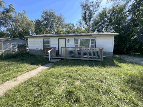 1217 W 17th St, Junction City, KS, 66441-1917 | Card Image