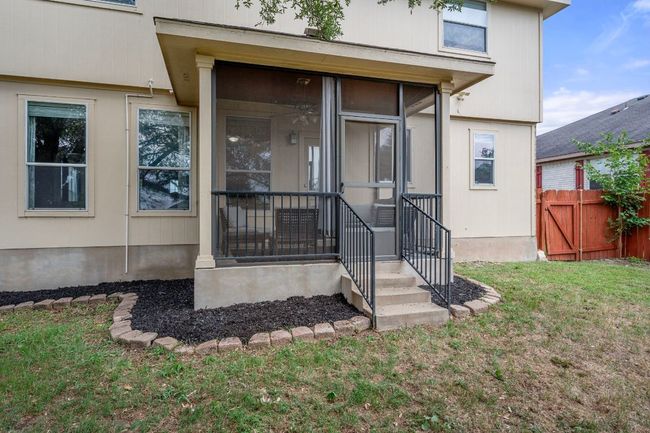 View of property entrance | Image 28