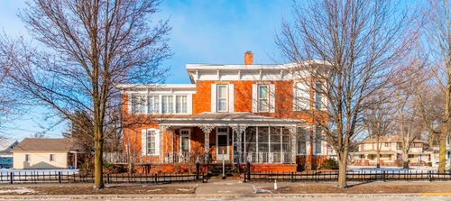 300 W Union St, Ligonier, IN, 46767-1233 | Card Image