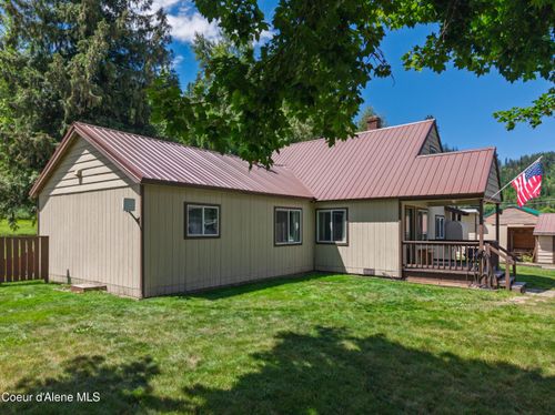 2015 Washington Ave, St. Maries, ID, 83861-1326 | Card Image