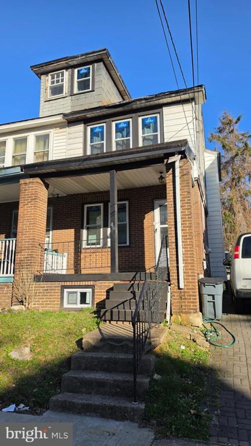 46 Edgemere Ave, Trenton, NJ, 08618-4112 | Card Image