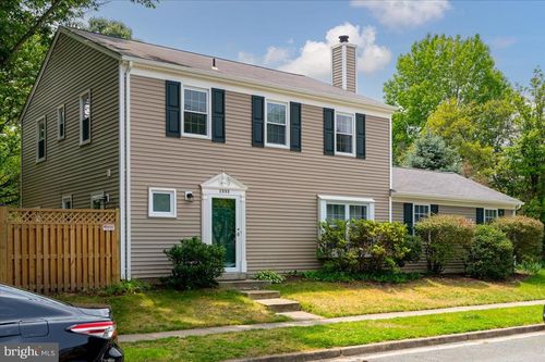 2333 Dartmouth Ln, CROFTON, MD, 21114-1208 | Card Image