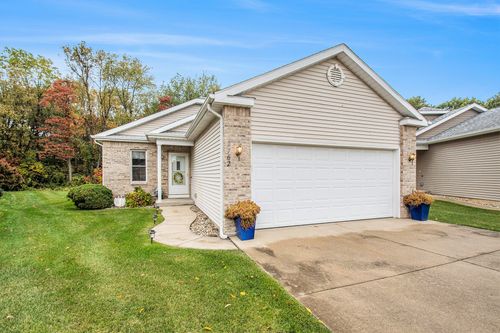 2762 Sugarberry Ln, Niles, MI, 49120-4680 | Card Image