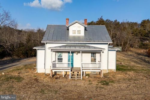 10997 Senedo Rd, MOUNT JACKSON, VA, 22842-2317 | Card Image