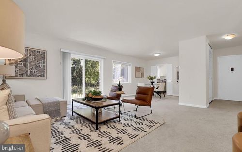 10661 Montrose Ave, BETHESDA, MD, 20814-4227 | Card Image