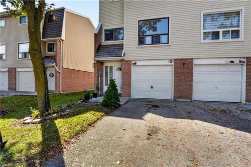 6 Ellerslie Rd, Brampton, ON, L6T4C2 | Card Image