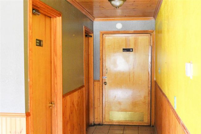 400 S Main St, House other with 2 bedrooms, 3 bathrooms and null parking in Jasper TX | Image 5