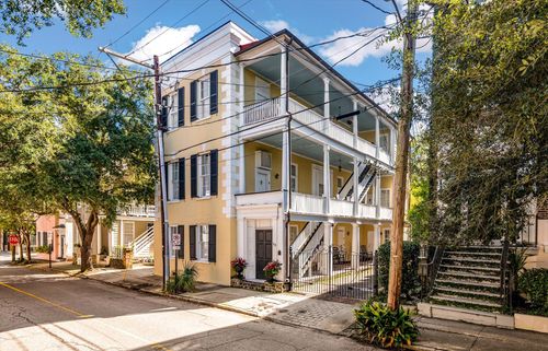 apt-d-53 Hasell St, Charleston, SC, 29401-1630 | Card Image