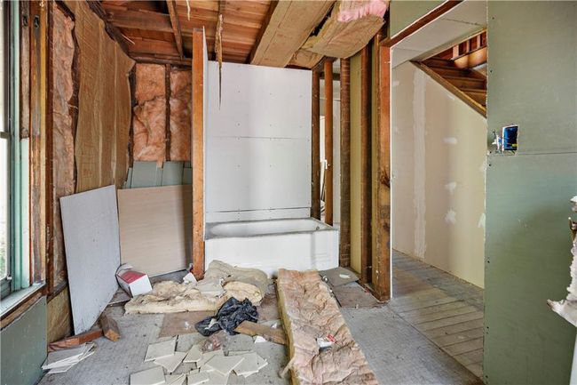 511 E 9 Th St, House other with 5 bedrooms, 1 bathrooms and null parking in Trenton MO | Image 12